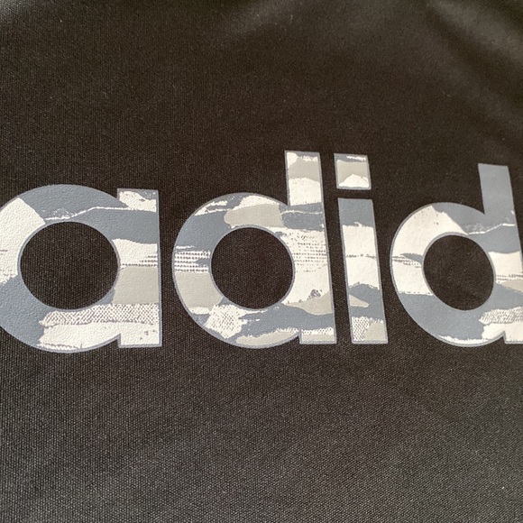 Adidas Short Sleeve Shirt - Picture 2 of 5